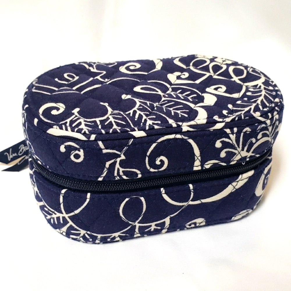 Vera Bradley jewelry case